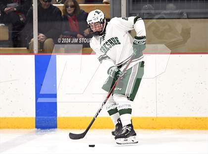 Thumbnail 2 in Avon Old Farms vs. Berkshire (Avon Christmas Classic Final) photogallery.