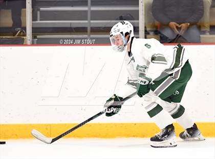 Thumbnail 3 in Avon Old Farms vs. Berkshire (Avon Christmas Classic Final) photogallery.