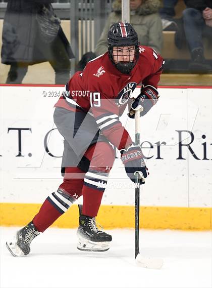 Thumbnail 1 in Avon Old Farms vs. Berkshire (Avon Christmas Classic Final) photogallery.