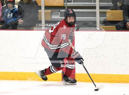Thumbnail 1 in Avon Old Farms vs. Berkshire (Avon Christmas Classic Final) photogallery.