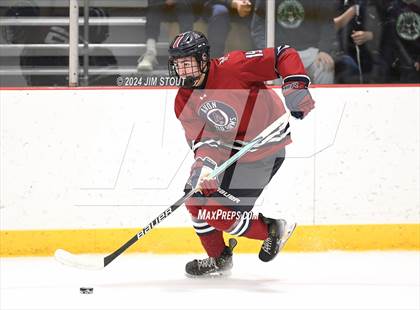 Thumbnail 3 in Avon Old Farms vs. Berkshire (Avon Christmas Classic Final) photogallery.