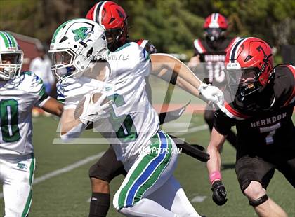 Thumbnail 1 in South Lakes @ Herndon photogallery.