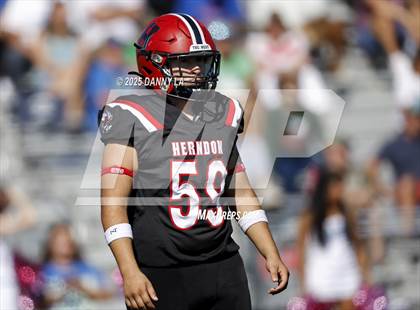 Thumbnail 2 in South Lakes @ Herndon photogallery.