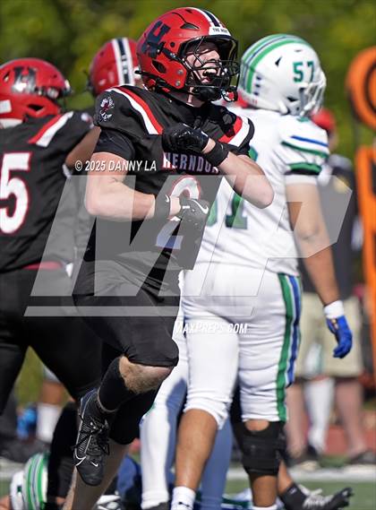 Thumbnail 2 in South Lakes @ Herndon photogallery.