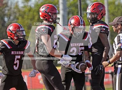 Thumbnail 3 in South Lakes @ Herndon photogallery.