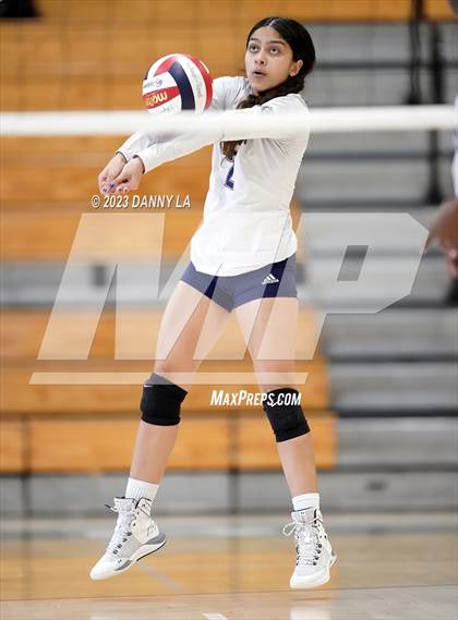 Thumbnail 2 in Bowie vs Notre Dame Prep (Tiger Paws Invitational) photogallery.