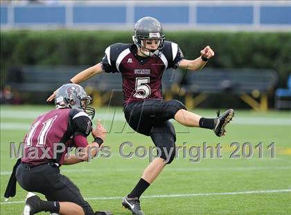 Thumbnail 2 in St. Elizabeth vs. Caravel (Flash Training Classic) photogallery.