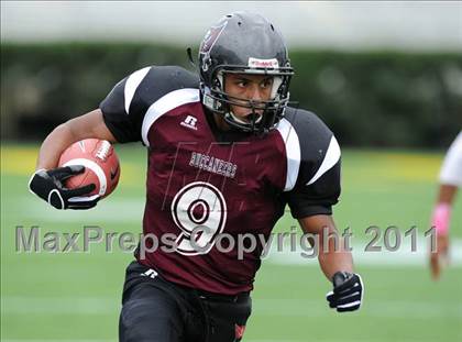 Thumbnail 2 in St. Elizabeth vs. Caravel (Flash Training Classic) photogallery.