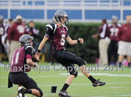 Thumbnail 1 in St. Elizabeth vs. Caravel (Flash Training Classic) photogallery.