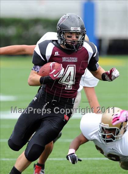 Thumbnail 2 in St. Elizabeth vs. Caravel (Flash Training Classic) photogallery.
