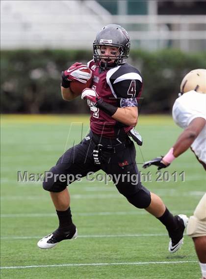 Thumbnail 3 in St. Elizabeth vs. Caravel (Flash Training Classic) photogallery.