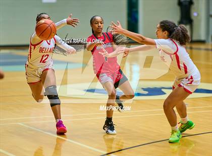 Thumbnail 1 in MacArthur vs. Bellaire (Houston ISD Tournament) photogallery.