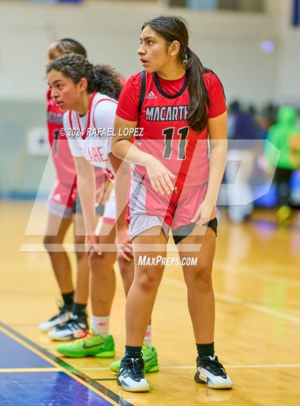 Thumbnail 2 in MacArthur vs. Bellaire (Houston ISD Tournament) photogallery.