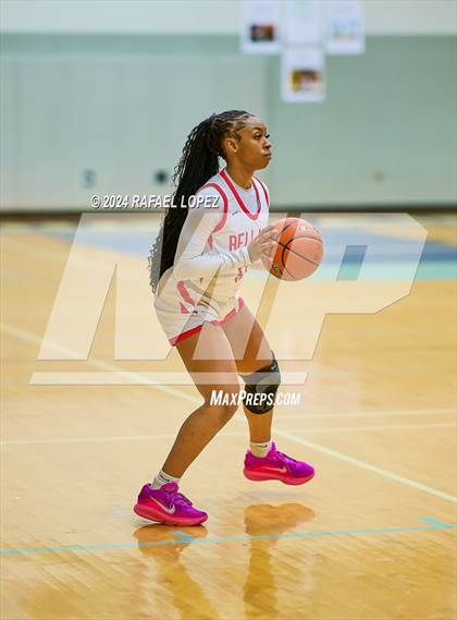 Thumbnail 2 in MacArthur vs. Bellaire (Houston ISD Tournament) photogallery.
