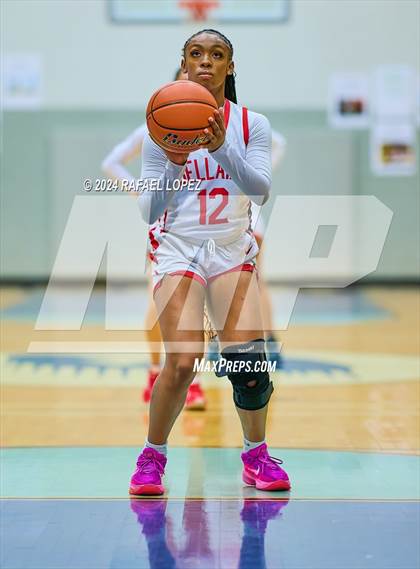 Thumbnail 1 in MacArthur vs. Bellaire (Houston ISD Tournament) photogallery.