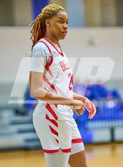 Thumbnail 2 in MacArthur vs. Bellaire (Houston ISD Tournament) photogallery.