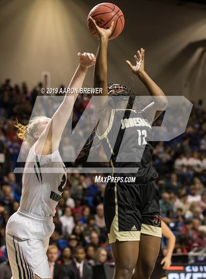 Thumbnail 1 in Little Rock Christian Academy vs. Jonesboro (AAA 5A Final) photogallery.