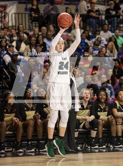 Thumbnail 3 in Little Rock Christian Academy vs. Jonesboro (AAA 5A Final) photogallery.