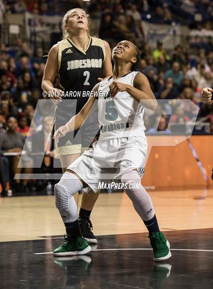 Thumbnail 2 in Little Rock Christian Academy vs. Jonesboro (AAA 5A Final) photogallery.