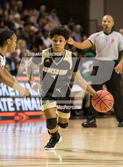 Thumbnail 3 in Little Rock Christian Academy vs. Jonesboro (AAA 5A Final) photogallery.