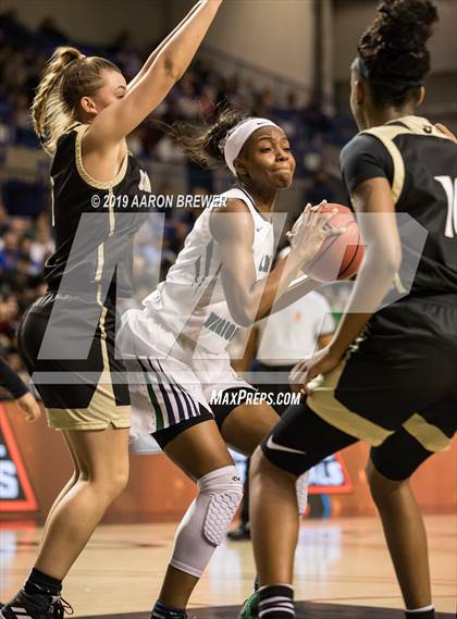 Thumbnail 2 in Little Rock Christian Academy vs. Jonesboro (AAA 5A Final) photogallery.