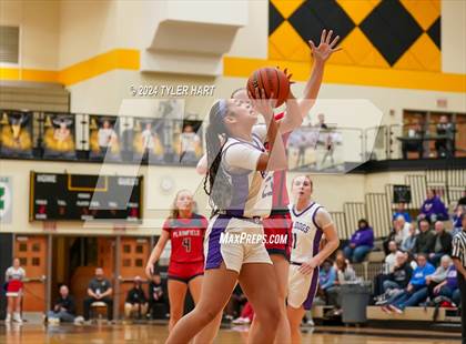 Thumbnail 1 in Plainfield vs. Brownsburg (IHSAA 4A Sectional 12 Semifinal) photogallery.