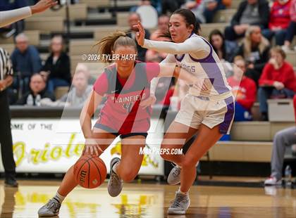 Thumbnail 3 in Plainfield vs. Brownsburg (IHSAA 4A Sectional 12 Semifinal) photogallery.