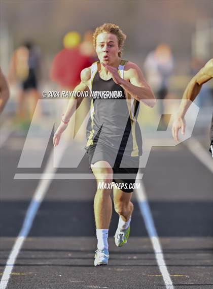 Thumbnail 3 in JV: Horizon Christian @ Mt Vernon (100 Meter) photogallery.