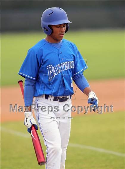 Thumbnail 2 in McNeil @ Pflugerville photogallery.