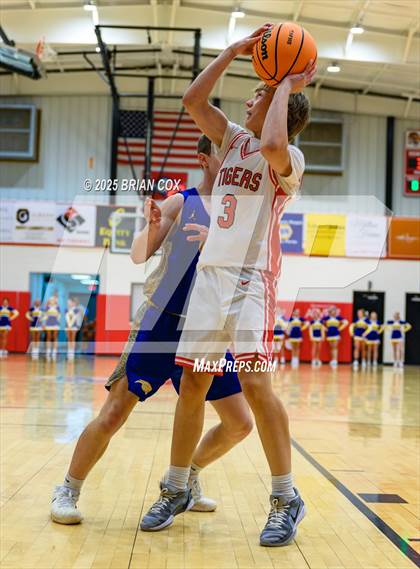 Thumbnail 1 in JV: Bergman @ Lead Hill photogallery.