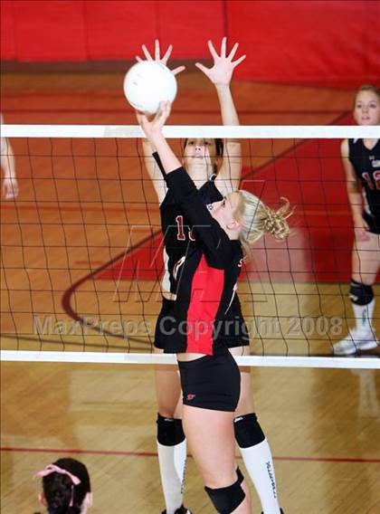Thumbnail 2 in Clear Lake @ Salesian (CIF NCS D4 Playoffs) photogallery.