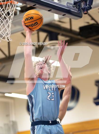 Thumbnail 3 in Valor Christian @ Columbine photogallery.