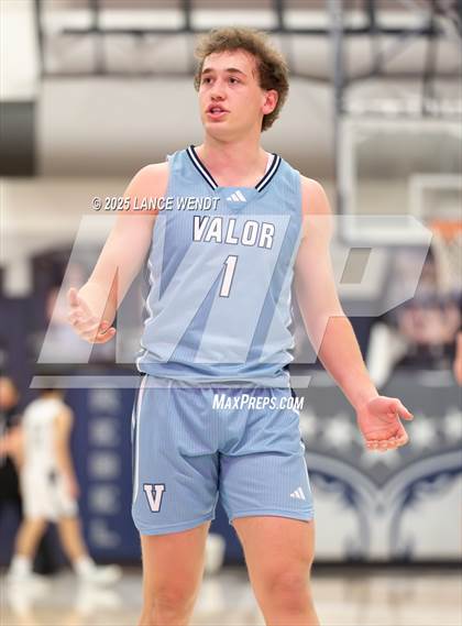 Thumbnail 3 in Valor Christian @ Columbine photogallery.