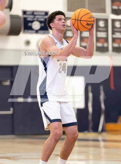 Thumbnail 1 in Valor Christian @ Columbine photogallery.