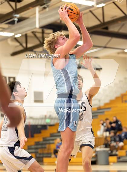 Thumbnail 2 in Valor Christian @ Columbine photogallery.