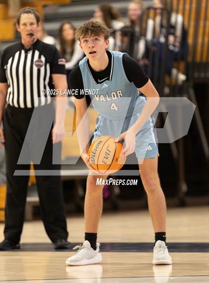 Thumbnail 2 in Valor Christian @ Columbine photogallery.