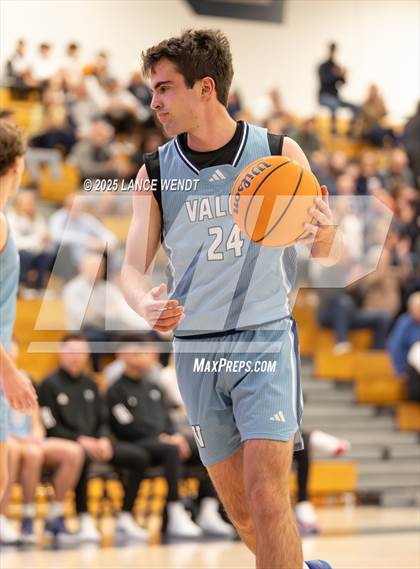 Thumbnail 1 in Valor Christian @ Columbine photogallery.