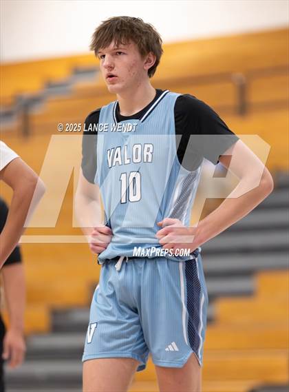 Thumbnail 2 in Valor Christian @ Columbine photogallery.