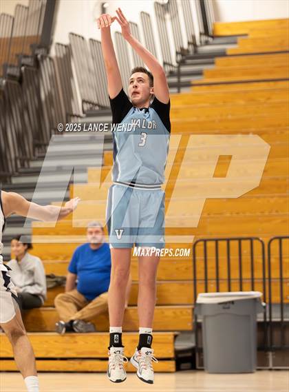 Thumbnail 2 in Valor Christian @ Columbine photogallery.