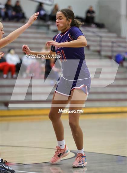 Thumbnail 3 in Springville vs. Herriman (Beetdigger Classic) photogallery.