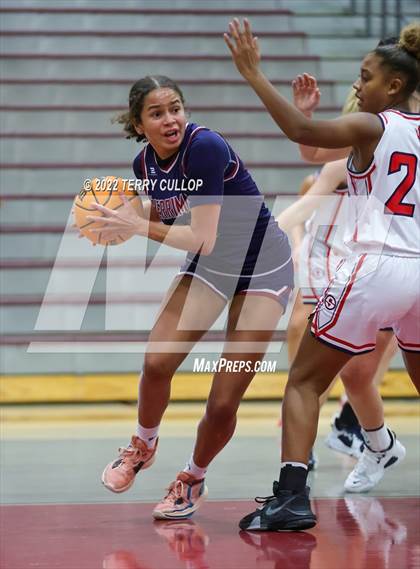 Thumbnail 1 in Springville vs. Herriman (Beetdigger Classic) photogallery.