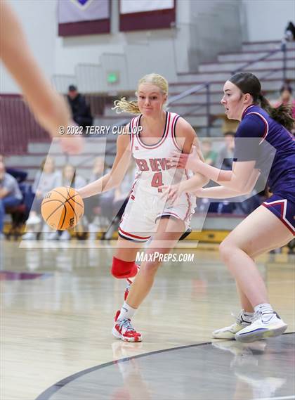 Thumbnail 1 in Springville vs. Herriman (Beetdigger Classic) photogallery.