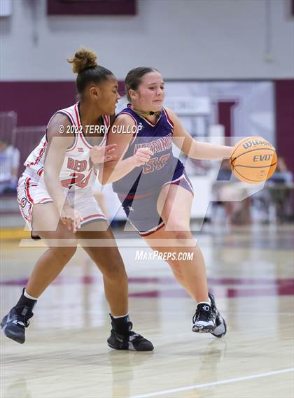 Thumbnail 1 in Springville vs. Herriman (Beetdigger Classic) photogallery.