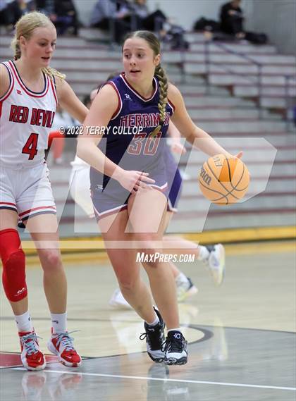 Thumbnail 1 in Springville vs. Herriman (Beetdigger Classic) photogallery.