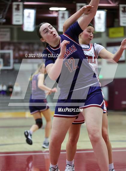 Thumbnail 3 in Springville vs. Herriman (Beetdigger Classic) photogallery.