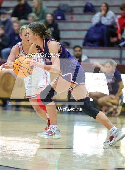 Thumbnail 3 in Springville vs. Herriman (Beetdigger Classic) photogallery.