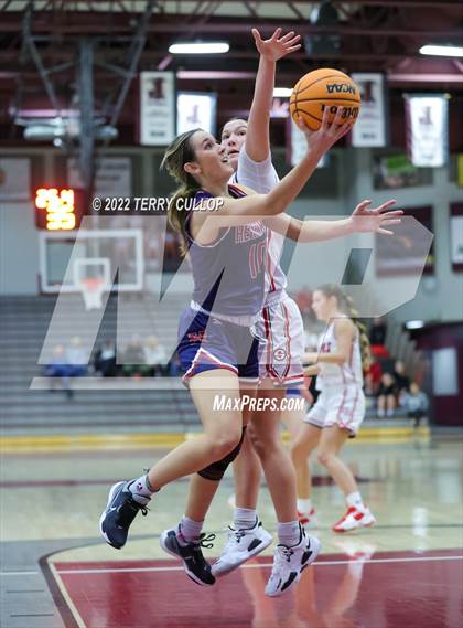 Thumbnail 1 in Springville vs. Herriman (Beetdigger Classic) photogallery.
