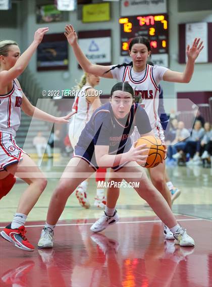 Thumbnail 1 in Springville vs. Herriman (Beetdigger Classic) photogallery.