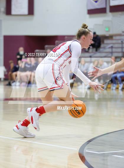 Thumbnail 2 in Springville vs. Herriman (Beetdigger Classic) photogallery.