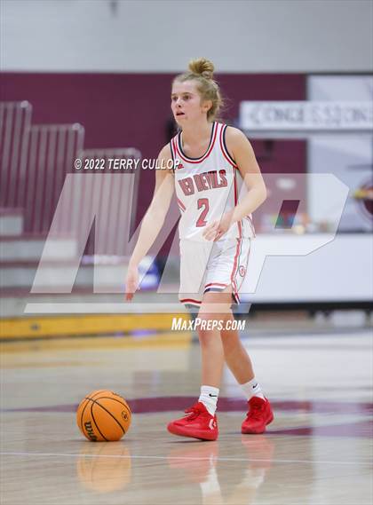 Thumbnail 2 in Springville vs. Herriman (Beetdigger Classic) photogallery.